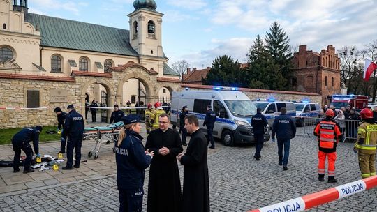 Atak nożownika w Jarosławiu. Szkoła apeluje do rodziców, na miejscu pracują służby