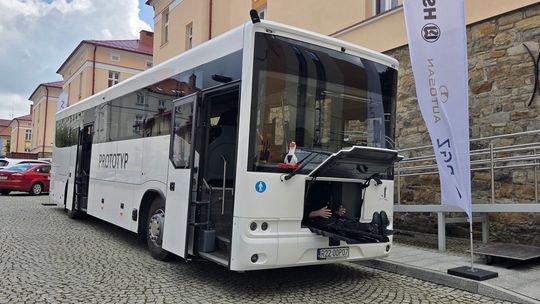 AUTOSAN pokazał nowego BIES-a, czyli autobus do ewakuacji ludności [ZDJĘCIA]