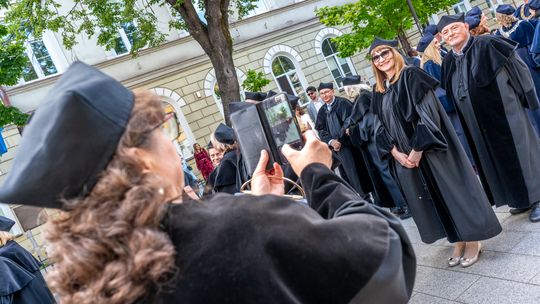 Ćwierć wieku kształcenia elit. Uniwersytet Rzeszowski świętuje srebrny jubileusz [ZDJĘCIA]