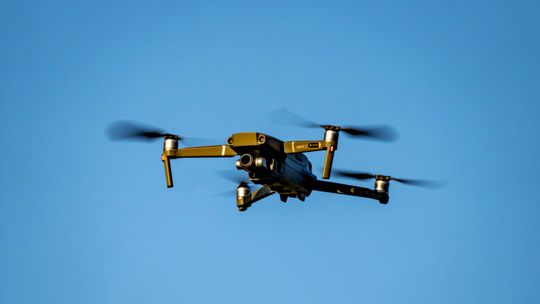 Incydent z dronem na Dożynkach Prezydenckich w Tryńczy. Prokuratura wszczęła postępowanie