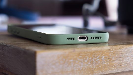 iPhone, zegarek Casio, rower czy pistolet pneumatyczny czekają w Biurze Rzeczy Znalezionych [LISTA]