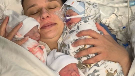 Karol, Julian i Teodor przyszli na świat w Rzeszowie. To był tysięczny poród i potrójne szczęście