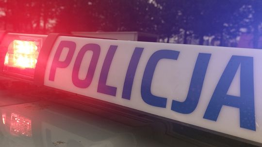 Koszmarny wypadek w regionie. Dwoje dzieci na jednej hulajnodze wjechało pod samochód