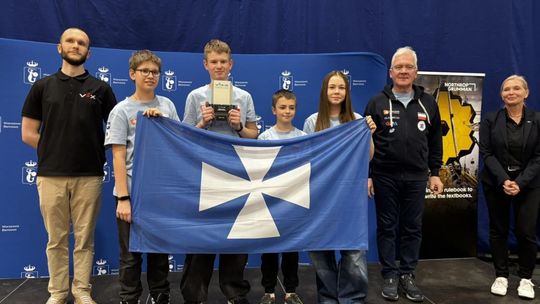 Mistrzostwa Polski zdobyte. Szkolny klub robotyki z Rzeszowa jedzie na Mistrzostwa Świata do USA