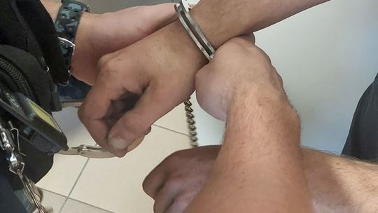 Napad o paczkę papierosów. 57-latek aresztowany na trzy miesiące