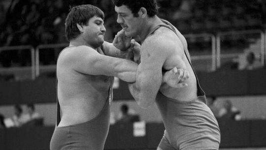 Nie żyje „Olbrzym z Rzeszowa”. Zmarł Adam Sandurski, zapaśnik Stali Rzeszów Nie żyje „Olbrzym z Rzeszowa”. Zmarł Adam Sandurski, zapaśnik Stali Rzeszów