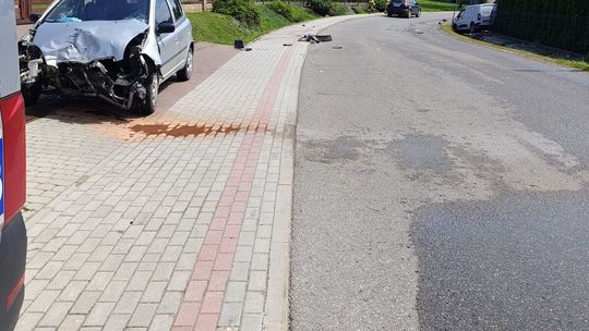 Niebezpieczny manewr w Lecce. Wypadek dwóch samochodów i jedna osoba w szpitalu