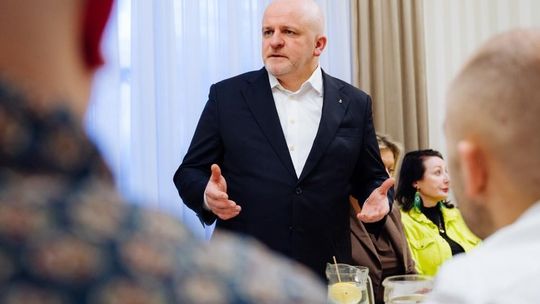 „Paweł, ty wiesz, że być może, będziesz kowalem naszego losu?" - konwencja wyborcza Pawła Kowala