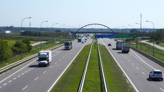 Podkarpackie przyspiesza. Ruch drogowy rośnie szybciej niż w reszcie kraju