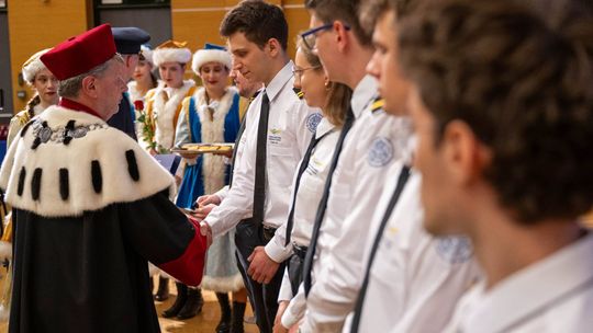Ponad 12,7 tys. studentów rozpoczęło rok akademicki na Politechnice Rzeszowskiej [ZDJĘCIA]