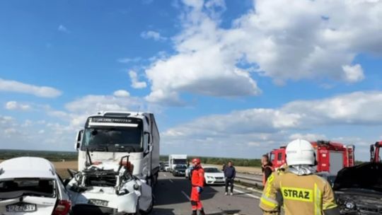 Poważny karambol na S19 w Świlczy. Drogowy paraliż na ulicach Rzeszowa i okolic