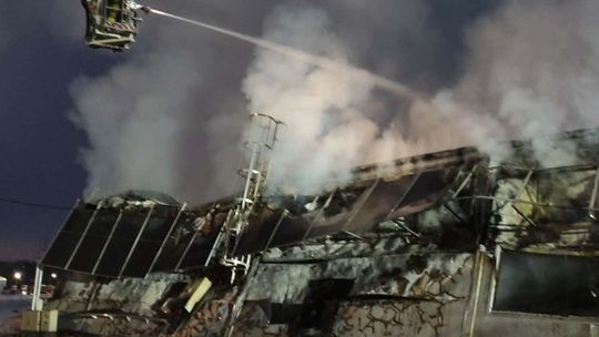 Poważny pożar hali produkcyjnej na Podkarpaciu!