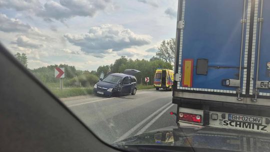 Poważny wypadek w Lutoryżu na DK19. Ruch odbywa się wahadłowo