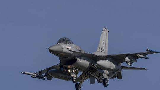 Rosja uderzyła w Ukrainę. Zamknięte były lotniska w Rzeszowie i Lublinie