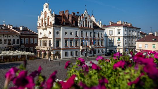 Rzeszów nie chce zawieszać współpracy ze Lwowem. Wniosek radnego PiS odrzucony