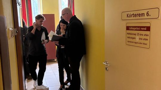 Samolot z rannymi pielgrzymami wyląduje w Rzeszowie. Ponad 20 poszkodowanych wraca z Węgier do Polski