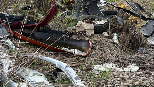 Tu mogła być zielona oaza Rzeszowa. Dziś tonie w śmieciach Tu mogła być zielona oaza Rzeszowa. Dziś tonie w śmieciach