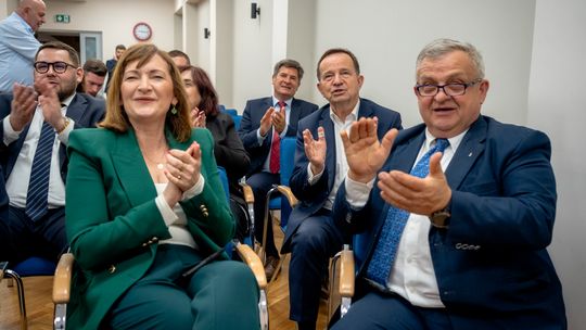 W podkarpackim PiS entuzjazm po wynikach I tury wyborów prezydenckich [ZDJĘCIA]