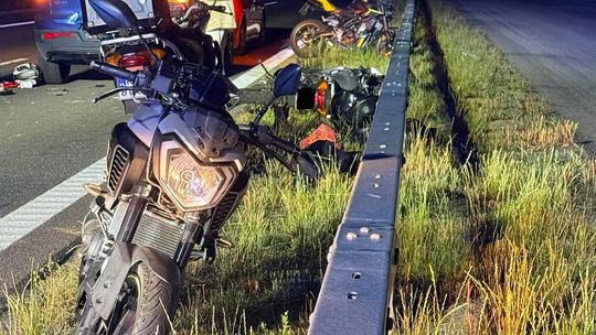 Wypadek na S19 pod Sokołowem Młp. Zderzyły się trzy motocykle i samochód osobowy. 3 osoby ranne!