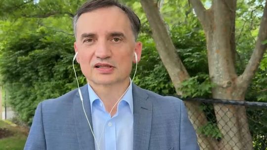 Zbigniew Ziobro -podkarpacka jedynka PiS - został "korespondentem" Republiki z USA