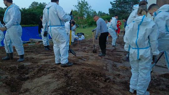 Ziemia skrywała dziesiątki ludzkich płodów, podejrzana w areszcie