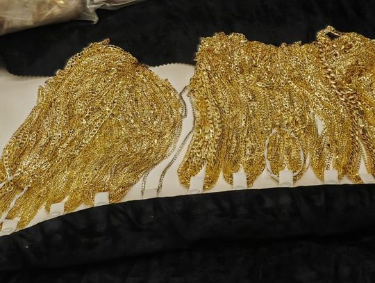 11 kg złota i 6,5 kg srebra. KAS i CBŚP rozbiły grupę przestępczą na Podkarpaciu