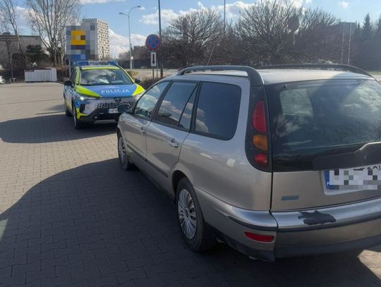48-latek kierował mając ponad 3 promile i trzy dożywotnie zakazy. Tak przyjechał do sklepu 48-latek kierował mając ponad 3 promile i trzy dożywotnie zakazy. Tak przyjechał do sklepu