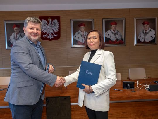 Politechnika Rzeszowska podpisała umowę dotyczącą kształcenia kandydatów z Wietnamu