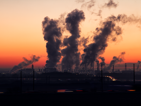 Alert RCB dla Rzeszowa i powiatu rzeszowskiego. Smog zagraża zdrowiu mieszkańców