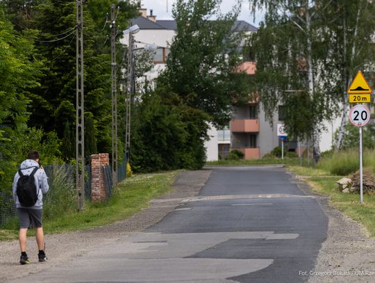 Bezpieczna droga do rozbudowanej szkoły. Rusza ważna inwestycja na rzeszowskim Staromieściu