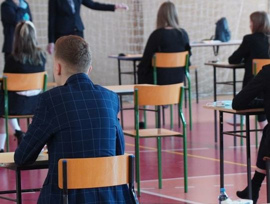 Blisko 20 tysięcy maturzystów w regionie! „Tematy były życiowe, ale wymagały refleksji”