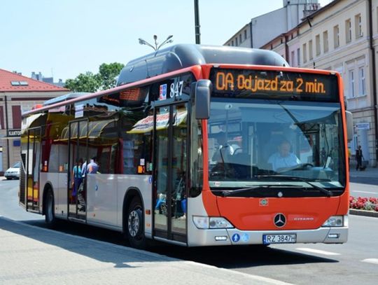 Darmowe przejazdy autobusowe dla uczniów rzeszowskich szkół