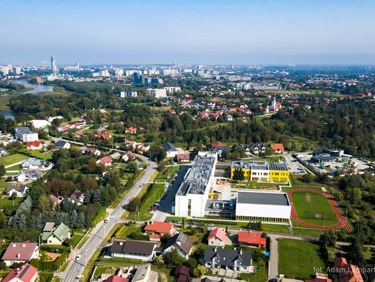 Drabinianka zyska nowe połączenie pieszo-rowerowe. Startuje budowa kładki nad Strugiem Drabinianka zyska nowe połączenie pieszo-rowerowe. Startuje budowa kładki nad Strugiem
