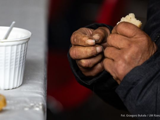 Dwa dni bliskości i solidarności. Rzeszów obchodził Światowy Dzień Ubogich [ZDJĘCIA]