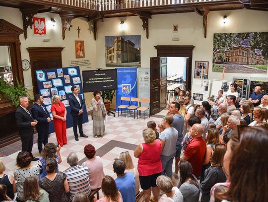 Dzień otwarty Zespołu Szkół w Tyczynie ze zwiedzaniem Pałacu Wodzickich [FOTO]