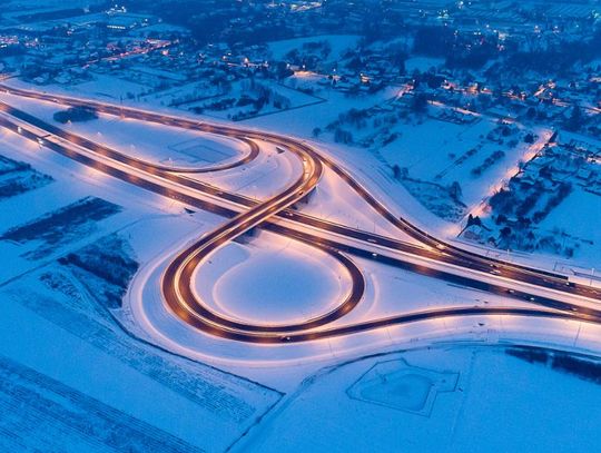 GDDKiA w Rzeszowie mobilizuje tysiące osób i 2700 pojazdów do walki ze śliskością