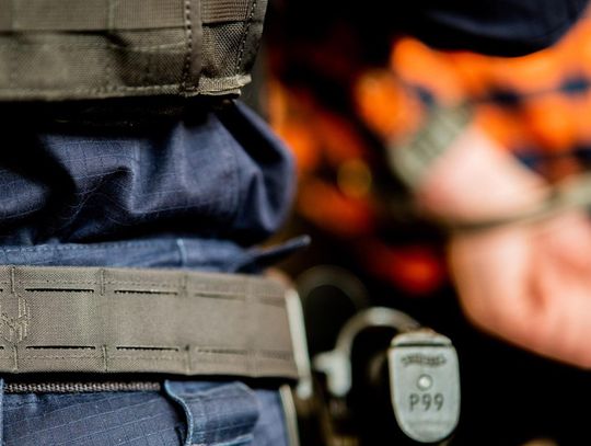 Groził byłemu współlokatorowi siekierą. Trafił do aresztu