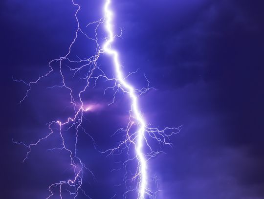 Gwałtowna zmiana pogody na Podkarpaciu. IMGW ostrzega przed upałem i niebezpiecznymi burzami