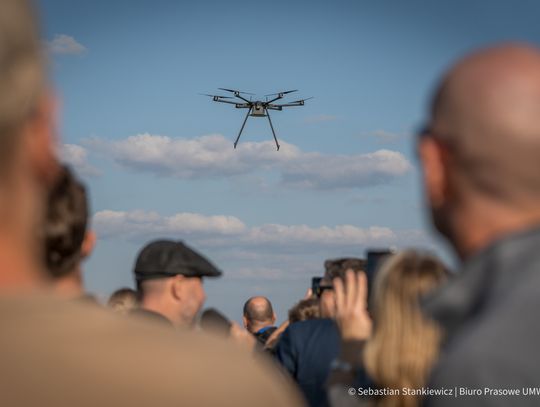 I edycja Carpathian Drone Summit 2026 wystartowała! Pokazy, hackathon i technologie przyszłości