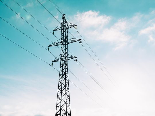 Idą dni bez prądu. Wielka modernizacja sieci w powiecie rzeszowskim [HARMONOGRAM]