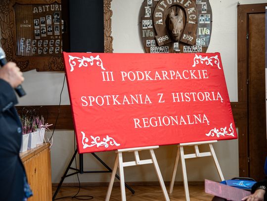 III Podkarpackie spotkania z historią regionalną w Dynowie [FOTO]