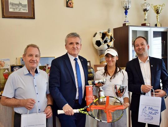 Intensywny rok Oliwii Sybickiej - sukcesy na krajowych i międzynarodowych kortach