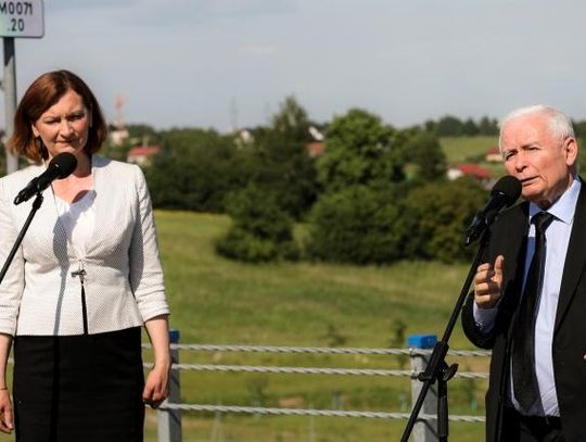 Jarosław Kaczyński wspiera Ewę Leniart