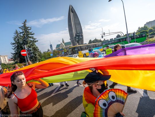 Jutro przez Rzeszów przejdzie Marsz Równości! Kierowców czekają utrudnienia