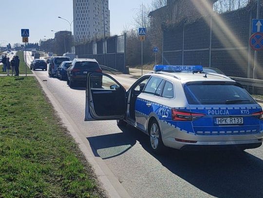 Karambol o poranku! Cztery auta rozbite, jedna osoba ranna