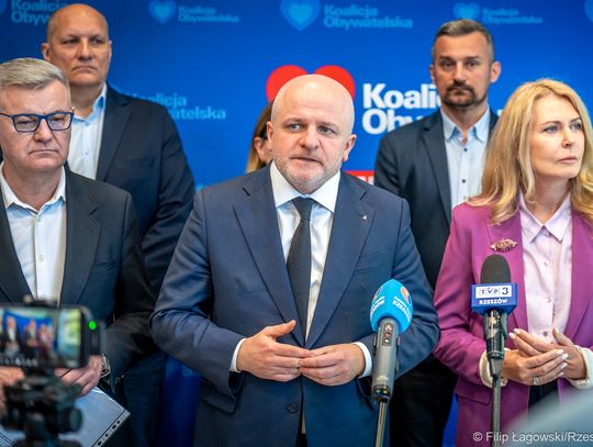 KO powołuje zespół ds. podkarpackich afer. Na liście Zondacrypto, CPAC i "miliony bez przetargu"