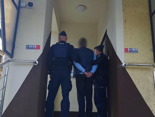 Kokaina w peugeocie i szybka akcja policji. 30-latek trafił za kratki na trzy miesiące