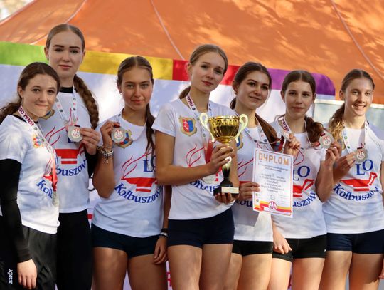 Kolbuszowskie licealistki Wicemistrzyniami Polski Szkół Średnich Kolbuszowskie licealistki Wicemistrzyniami Polski Szkół Średnich