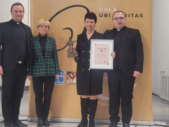 Koło Caritas z Głogowa Małopolskiego nagrodzone w Warszawie