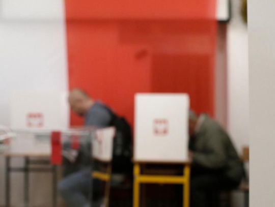 Koło ratunkowe dla Nawrockiego? Samorząd Podkarpacia zachęca pieniędzmi do udziału w wyborach